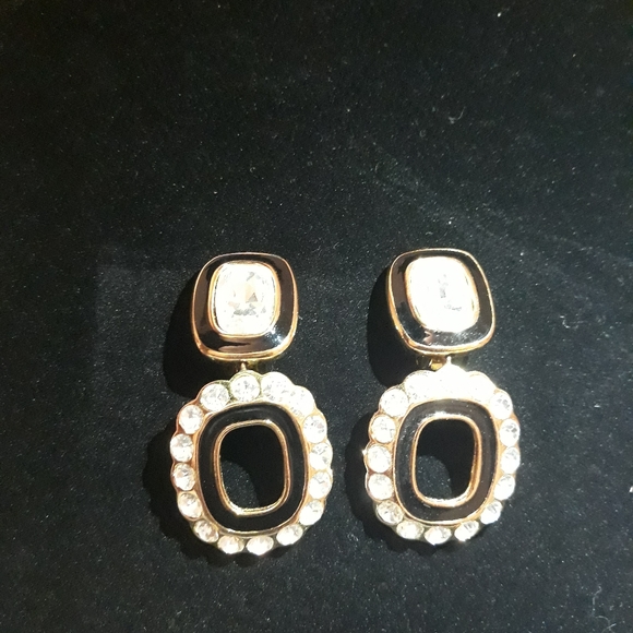 Christian Dior Glamorous Rare Oversized Black Enamel and Crystal Clip Earrings. - Picture 3 of 7